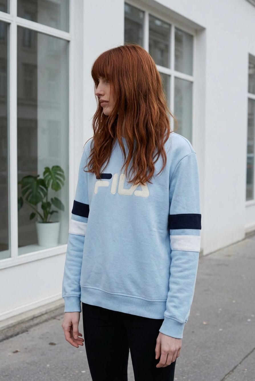 FILA Glacier Blue Sweatshirt Womens Sz M Cozy Retro Athleisure Streetwear Y2K